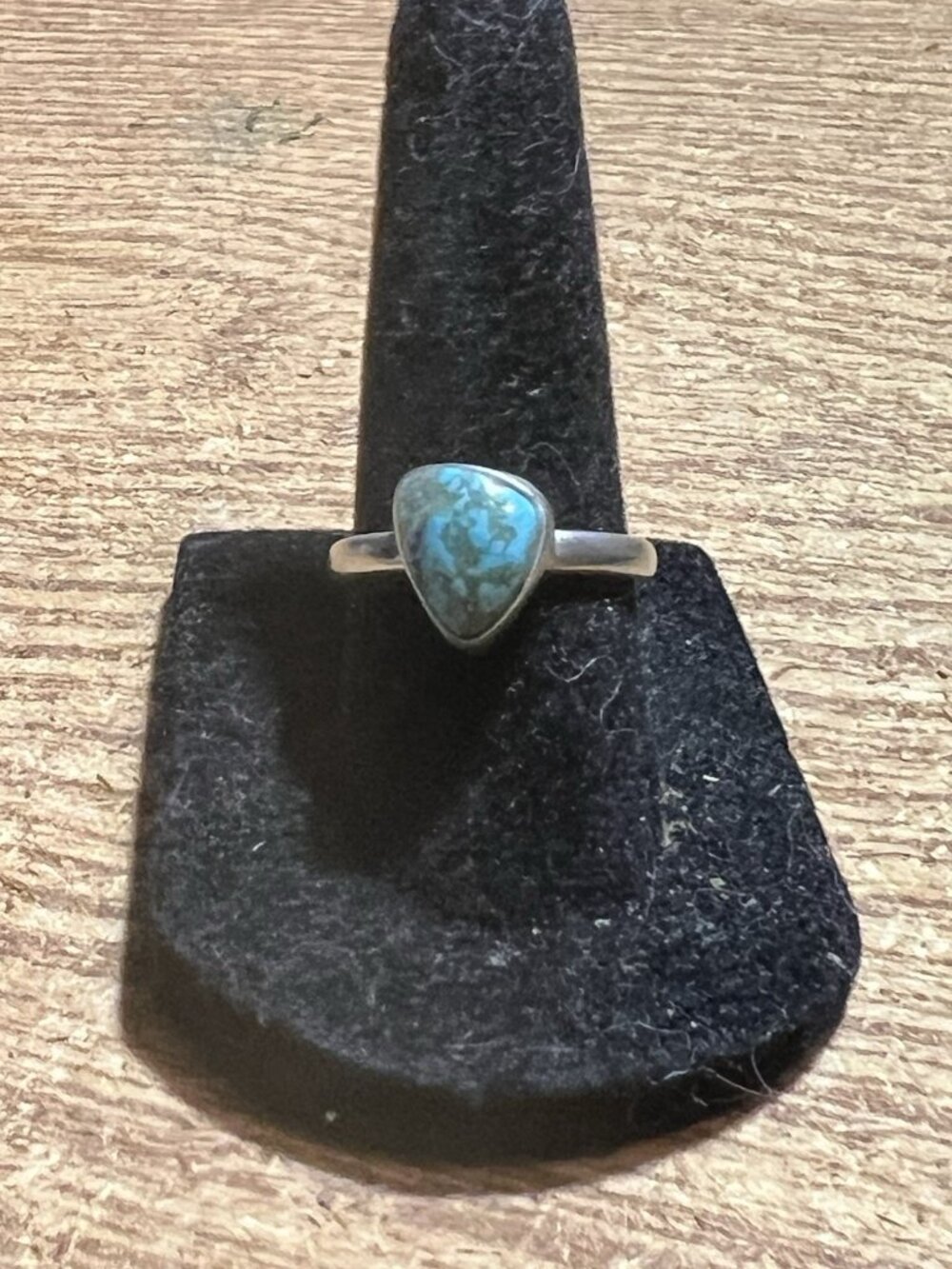 1970s Minimalist 925 Sterling Silver Turquoise Ring – Trillion Cabochon EUC S 6